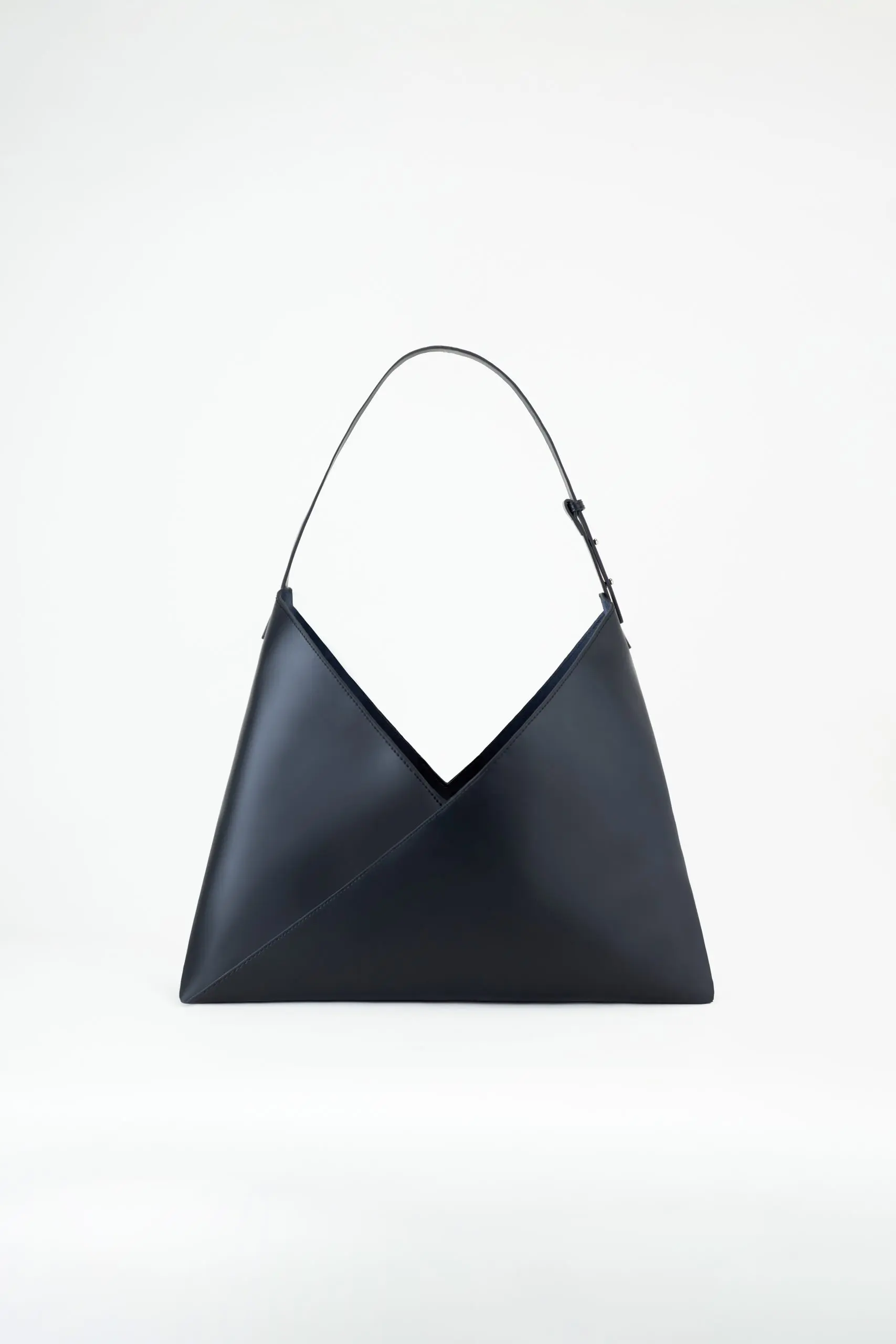 Vivian - Black | Burgundy