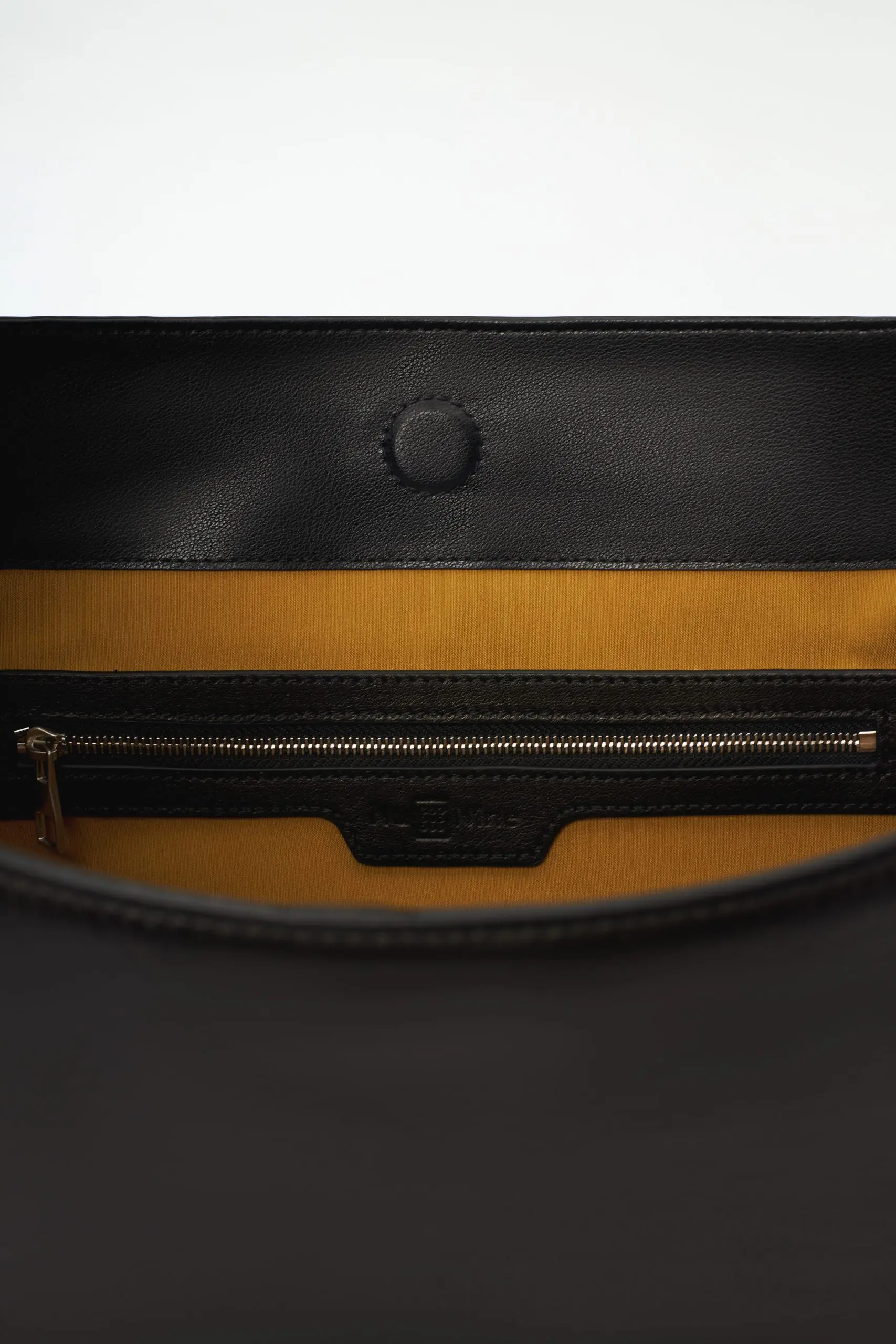 Isabel - Black | White | Blue - Image 2