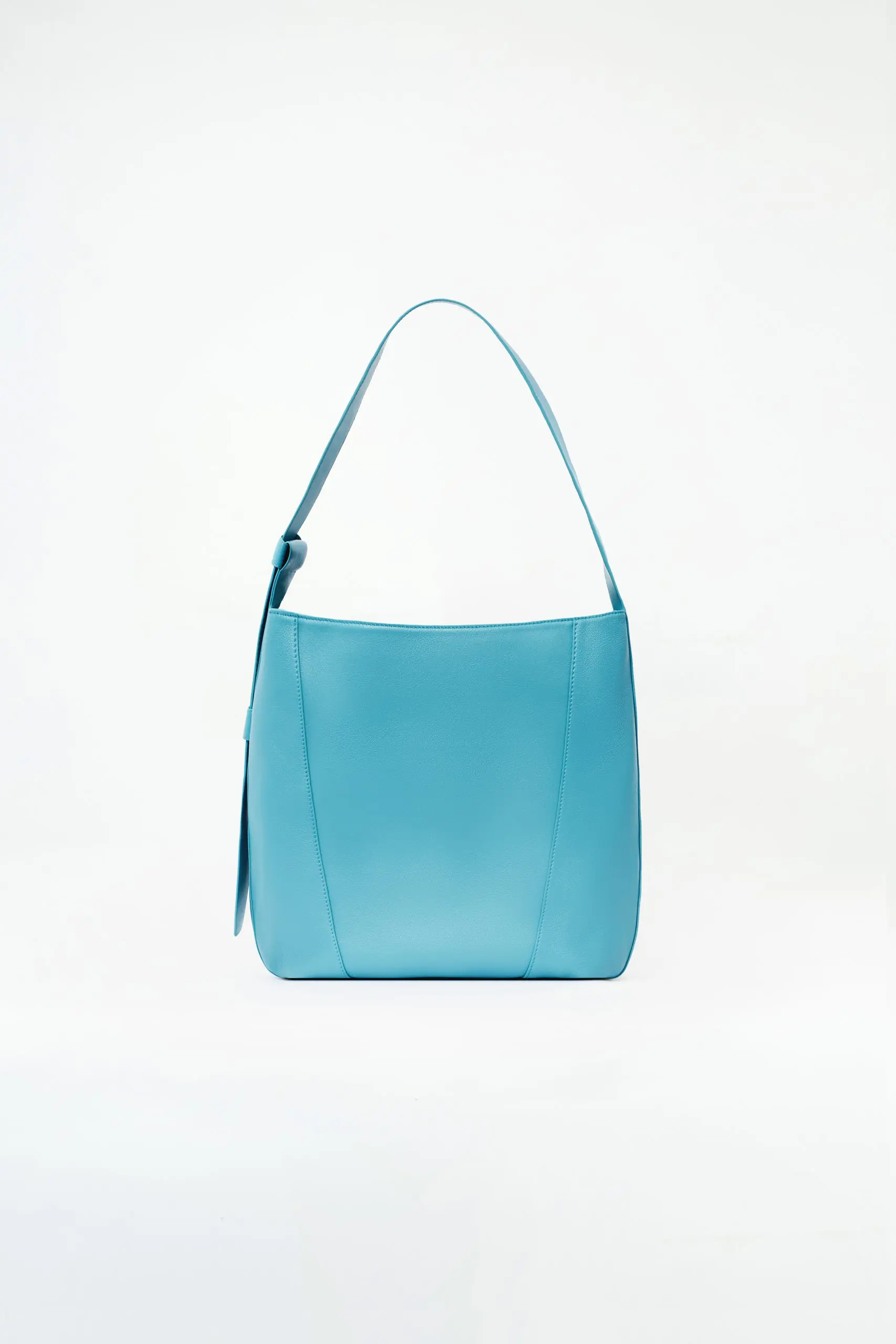 Isabel - Black | White | Blue