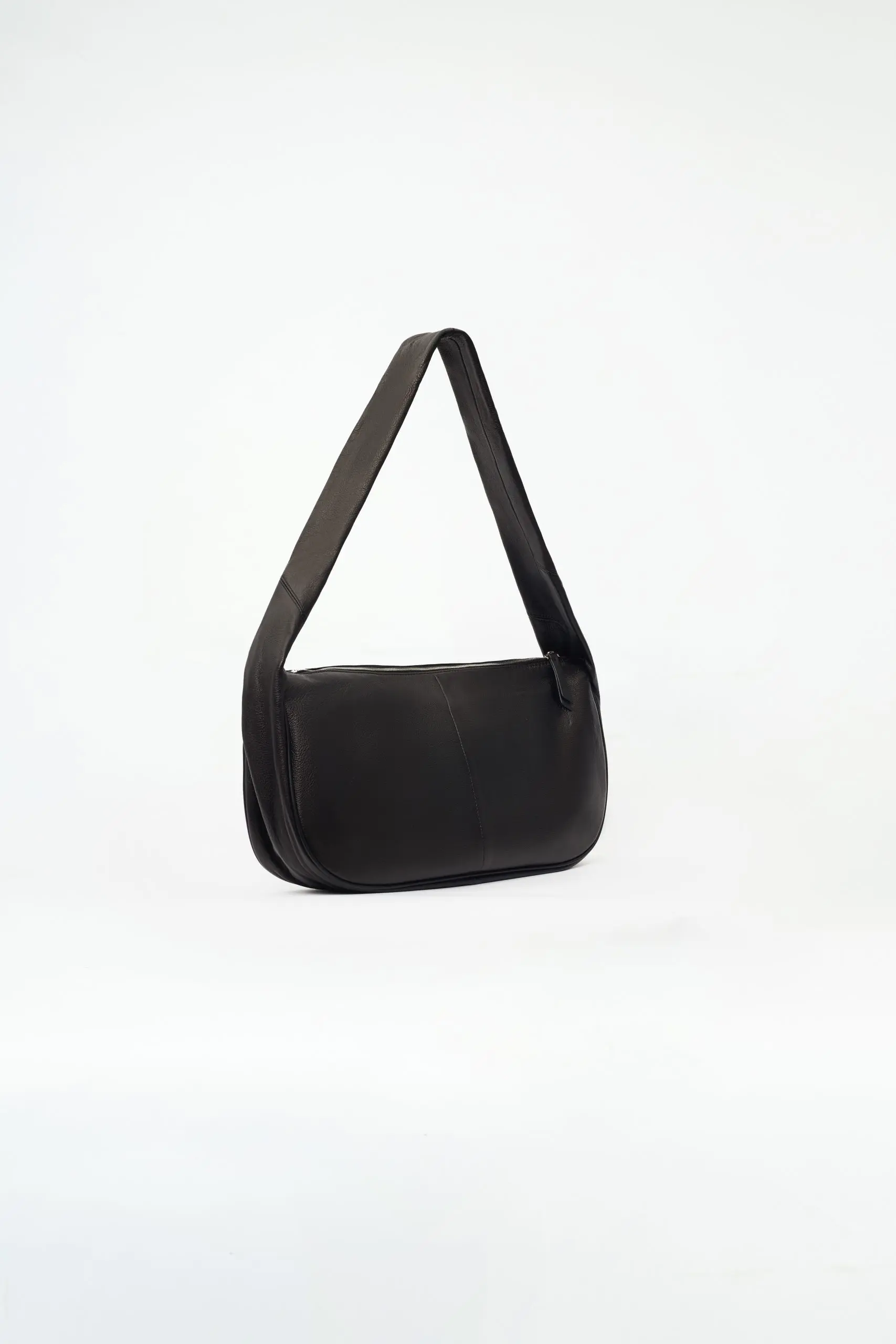 Lucia - White | Black