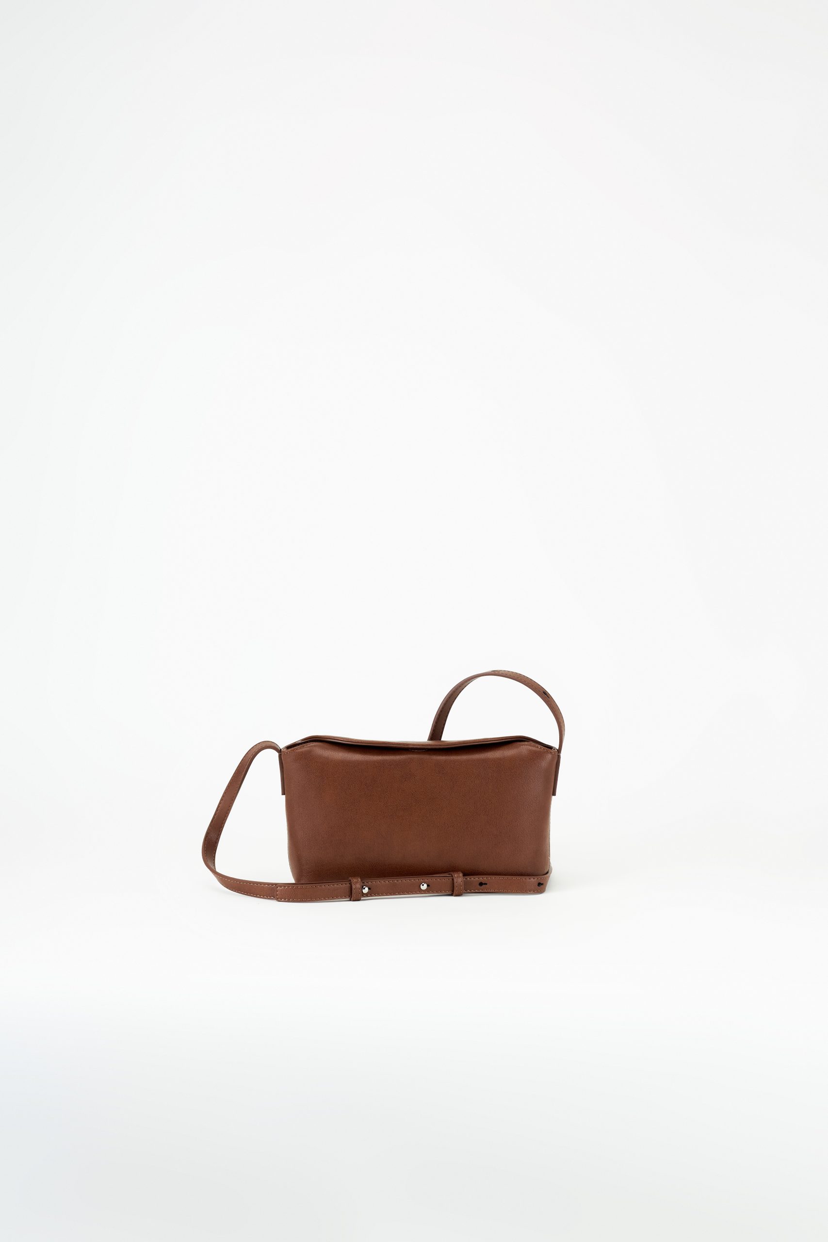 Livia - Brown | Black