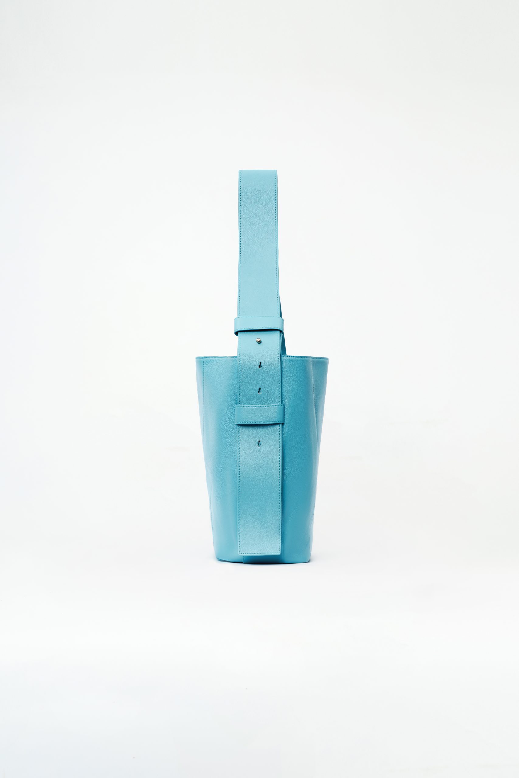 Isabel - Black | White | Blue - Image 3